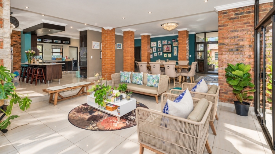 5 Bedroom Property for Sale in Xanadu Nature Estate North West
